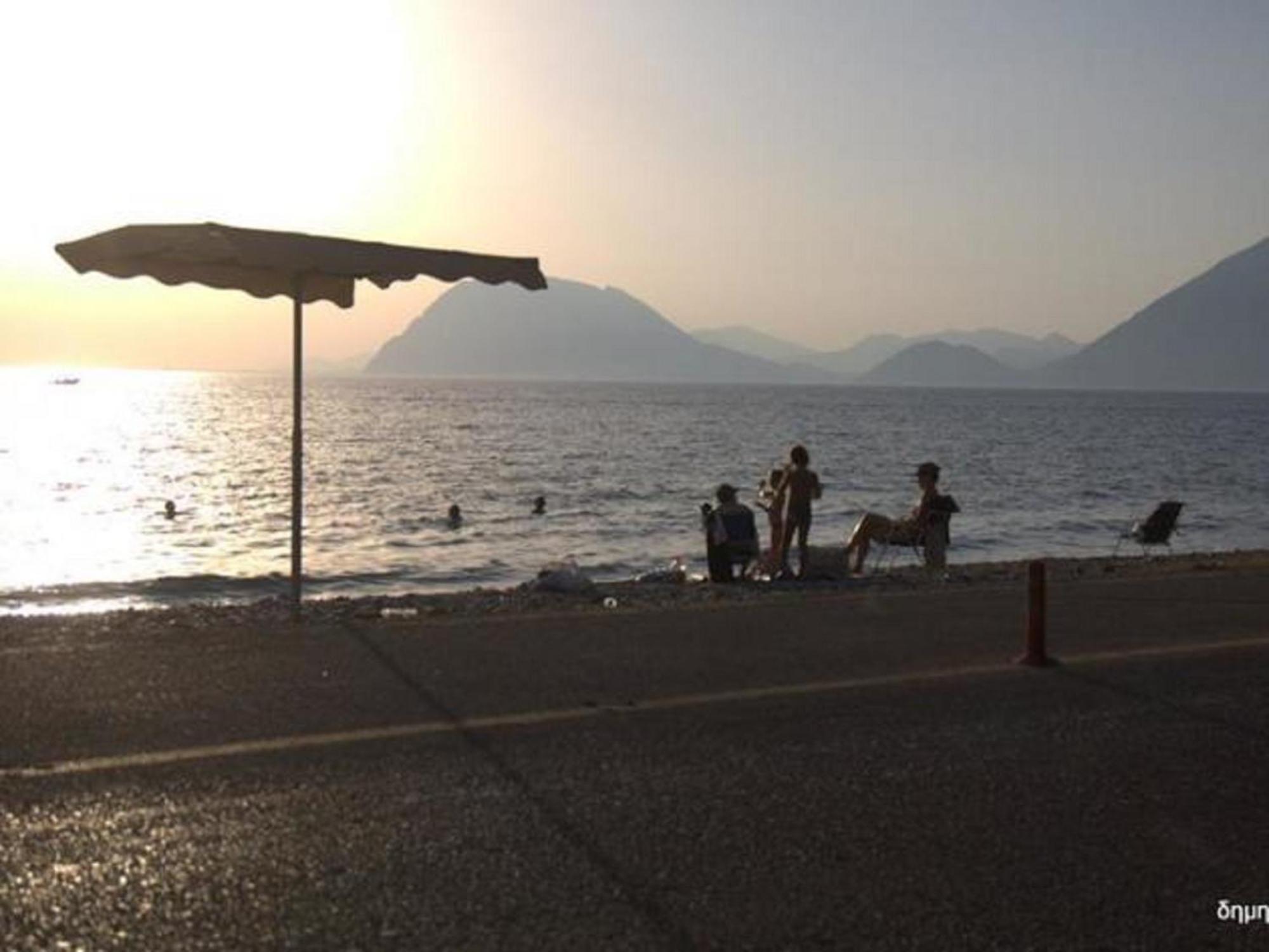 Mare - Mare B Hotel Patras Exterior photo